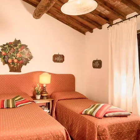 公寓式酒店 Isa-residence With Swimming Pool Surrounded By Tuscan Nature In San Donato Fronzano, With Air Conditioning And Private Outdoor Area
